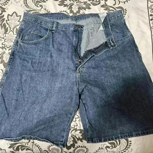 Mens wrangler denim shorts!